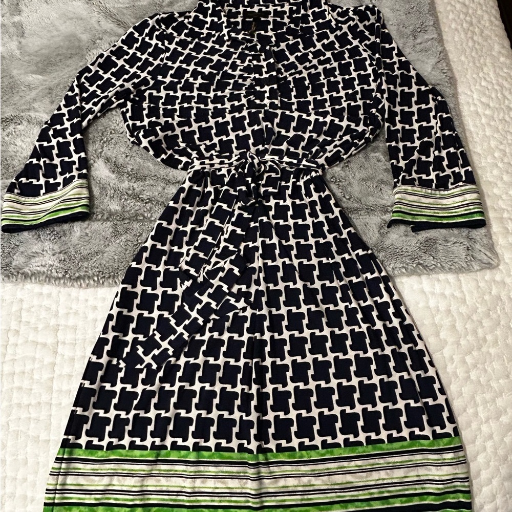 Laundry By Shelli Segal Navy and White Pleated Dress